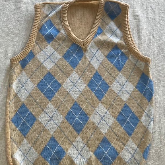 VTG Men’s Knit argyle sweater vest tan and blue P2P 18 length 24. Great layer. - Picture 1 of 5